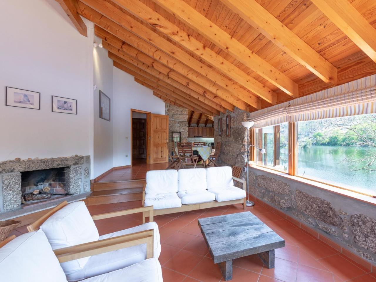 Traditional Mansion In Treixedo With Swimming Pool Eksteriør bilde